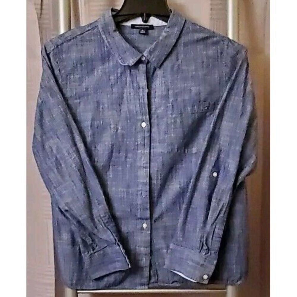 Tommy‎ Hilfiger - Blue Denim Long Sleeve Button Up with Flag Logo